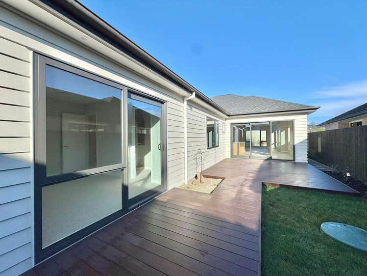 63 Tukutata Crescent Milldale_16