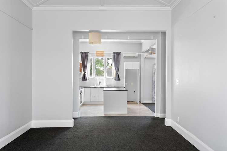 1 Toru Street Makaraka_9