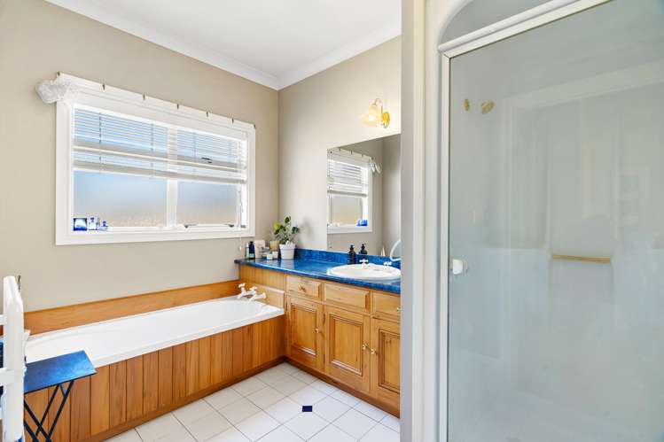 15 Ross Place Greenmeadows_17