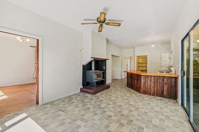57 Leslie Street Waiau_2