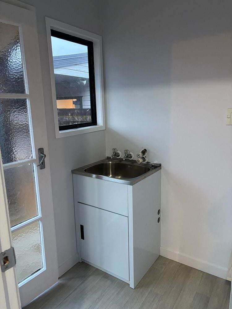 6 Glenlea Place Flat Bush_2
