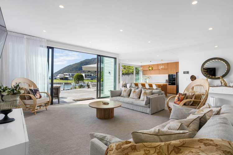 124 Motu Hei Pauanui_15