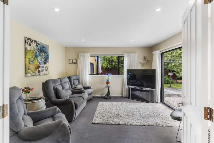 17 Piriti Drive Te Atatu Peninsula_6