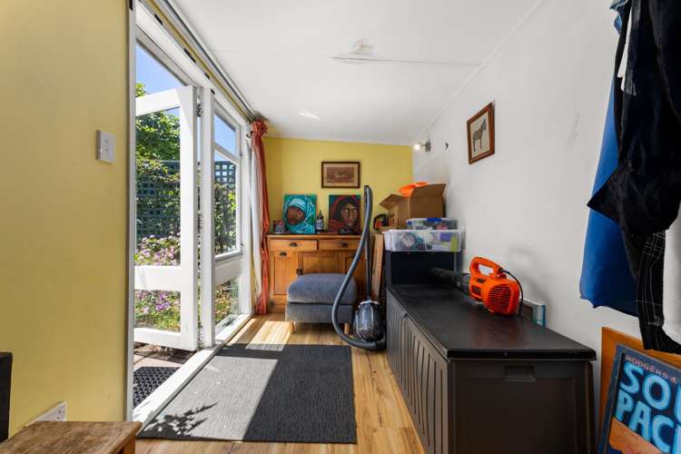 6 Karaka Street Rarangi_12