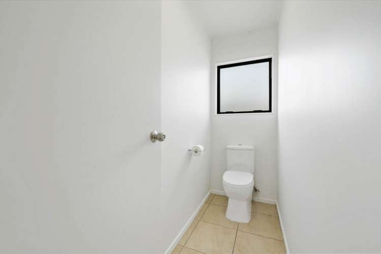 11 Breenagh Place Massey_15