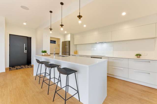 10 Sabine Drive Richmond_3