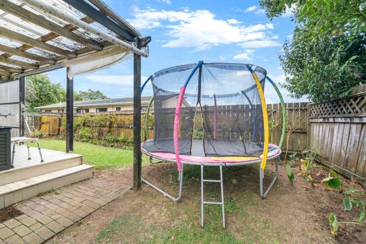 2/66 Buscomb Avenue Henderson_17