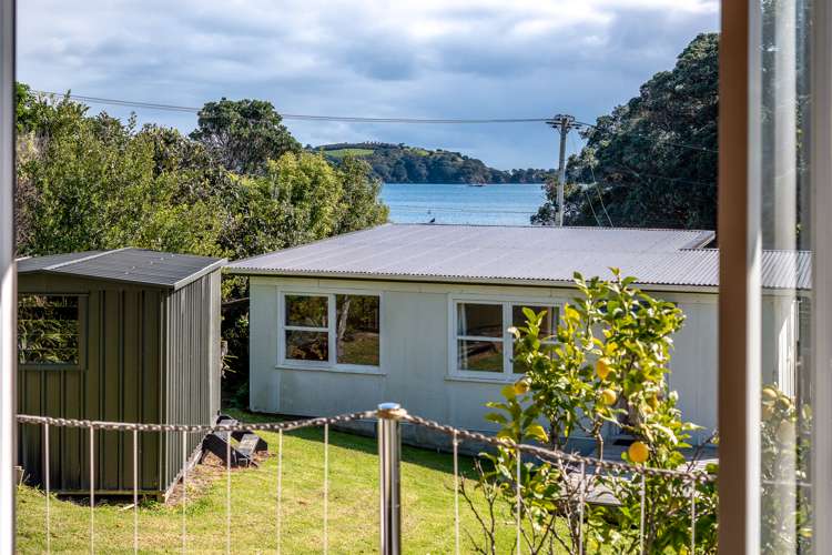 84 Great Barrier Road Oneroa_16