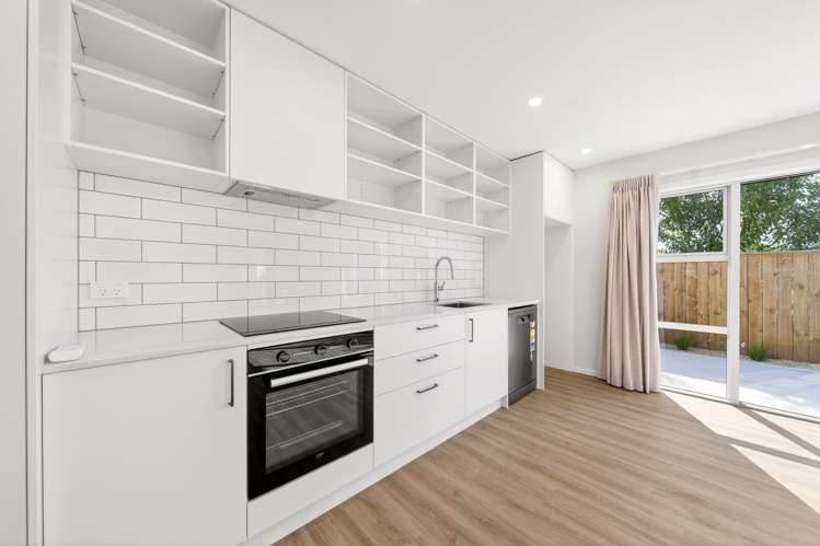 4/2 Tuatahi Avenue_3