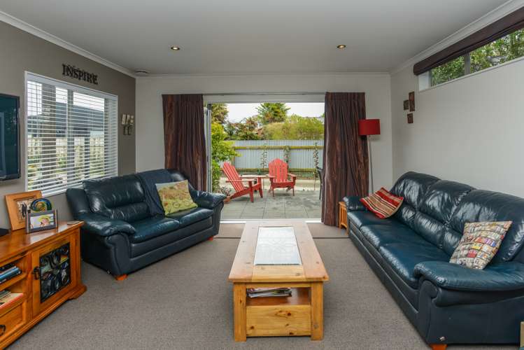 398 Southland Place Raureka_16