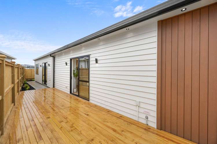 6 & 8 Tuwai Crescent Opaheke_65