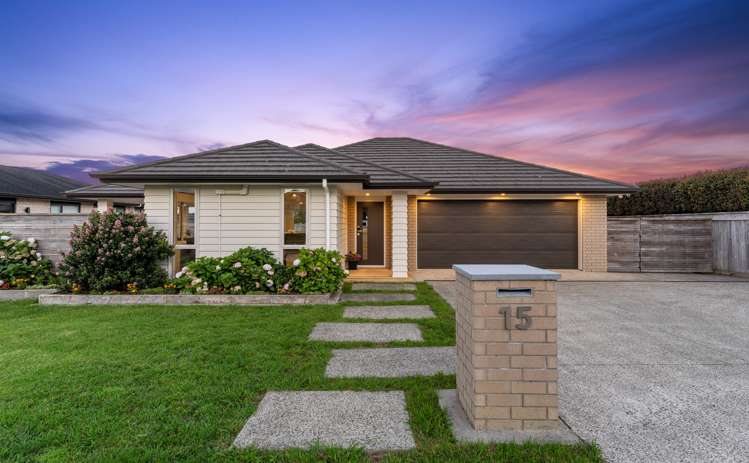 15 Orchard Terrace Riverhead_3