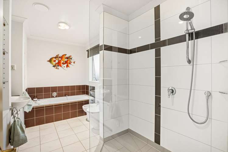 138 Milne Drive Paraparaumu_11