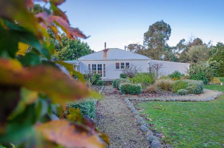 14 Kiriwhakapapa Road Kiriwhakapapa_14