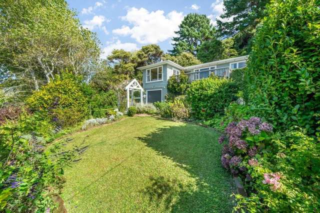 121 Wainuiomata Road Wainuiomata_1
