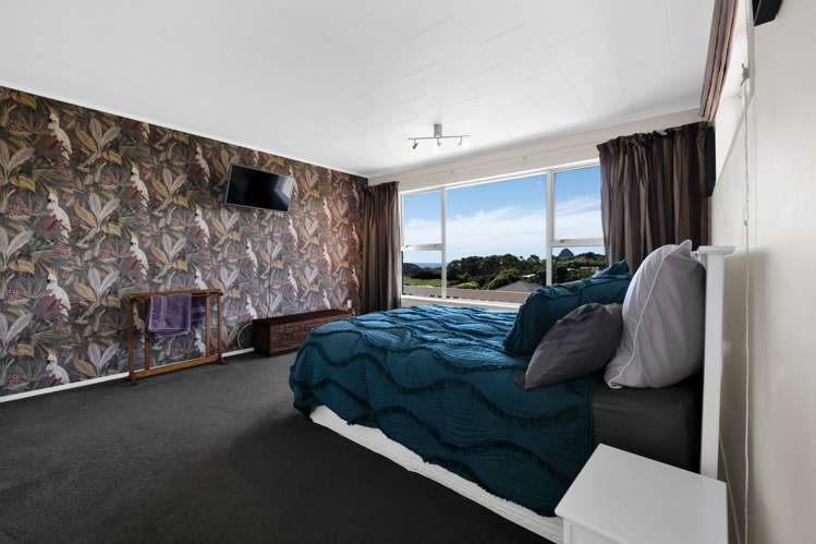 9 Saint Ives Grove Whalers Gate_13