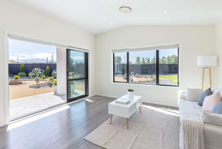 37 Marine Corps Drive Masterton_21