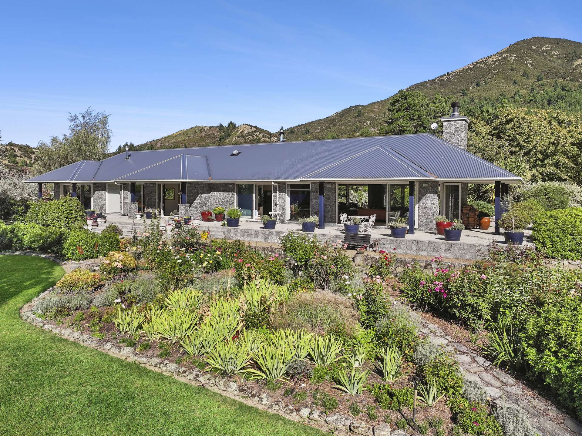 1025 Lake Hawea-Albert Town Road Wanaka_0