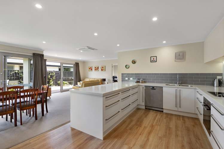 7 Astor Place Halswell_3