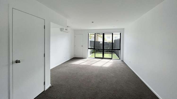 3/3 Fairdale Place Birkdale_4