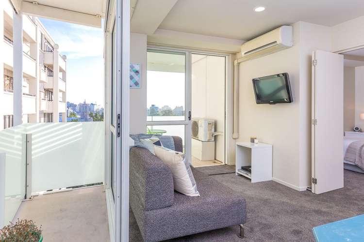 1903/10 Waterloo Quadrant Auckland Central_4