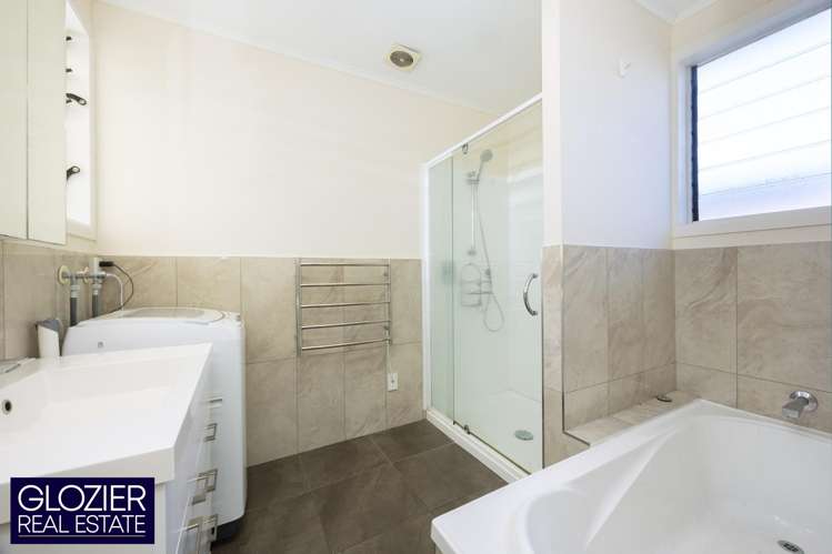 16 Raymond Street Point Chevalier_14