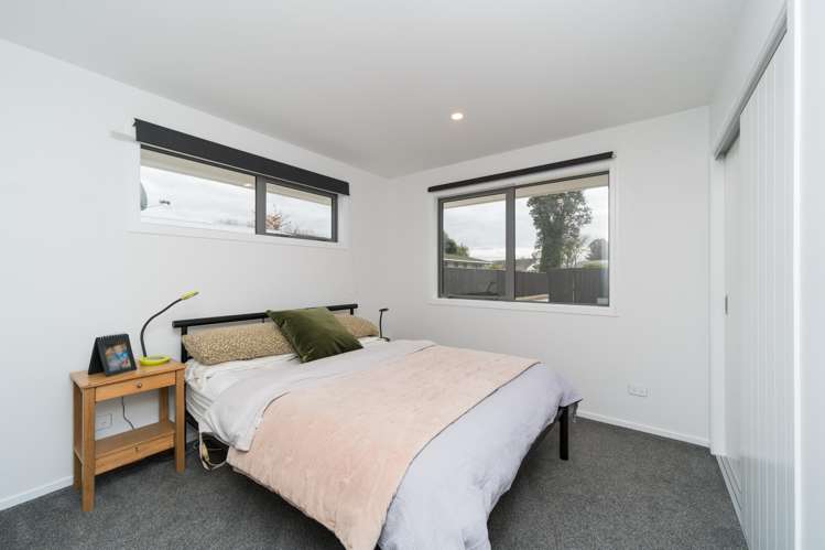 49B Escort Grove Awapuni_4