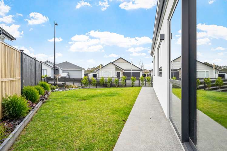 8 Matahae Crescent Wainui_10