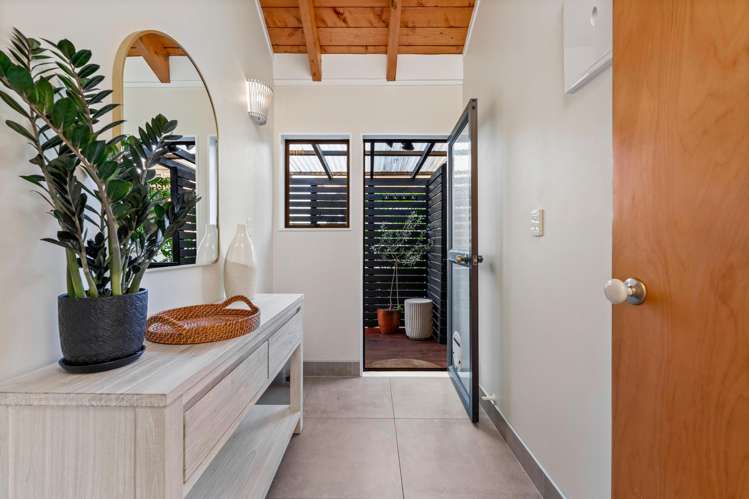 9 Duncan Rise Herald Island_11