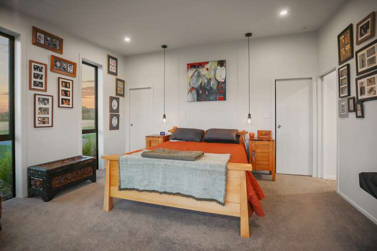 68 Marshmeadow Road Newstead_13