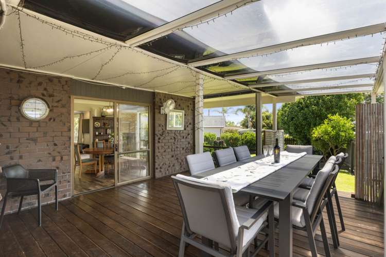 66 St Annes Crescent Wattle Downs_9