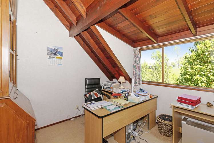 21 Wairata Place Te Atatu South_17