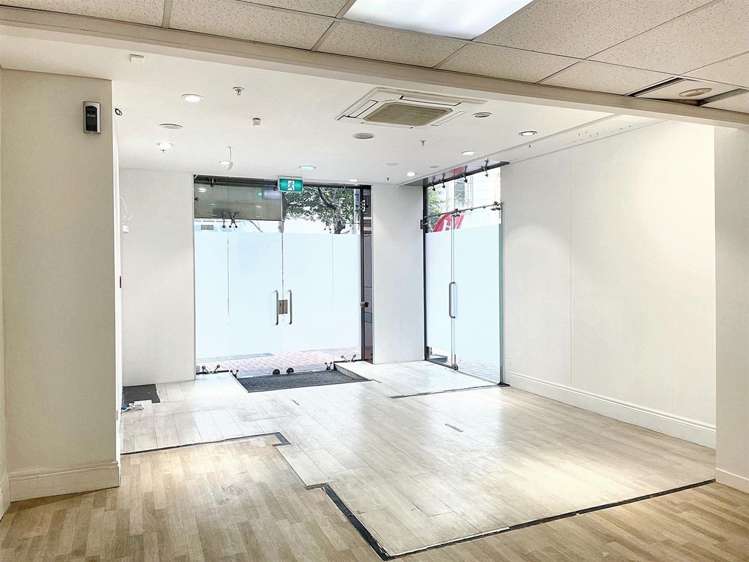 1/100 Willis St Wellington Central_2