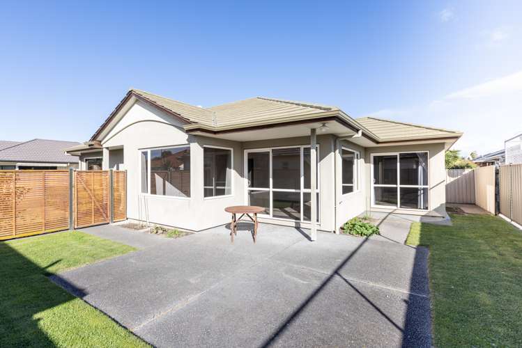 5a Park Lane Greenmeadows_13