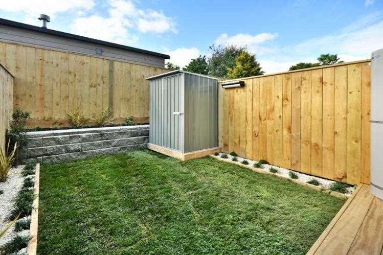 5 Gladfield Lane Te Atatu Peninsula_14