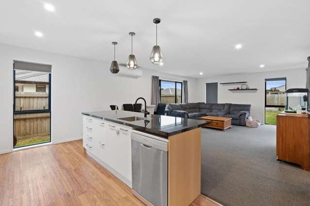 136 High Street Southbridge_1