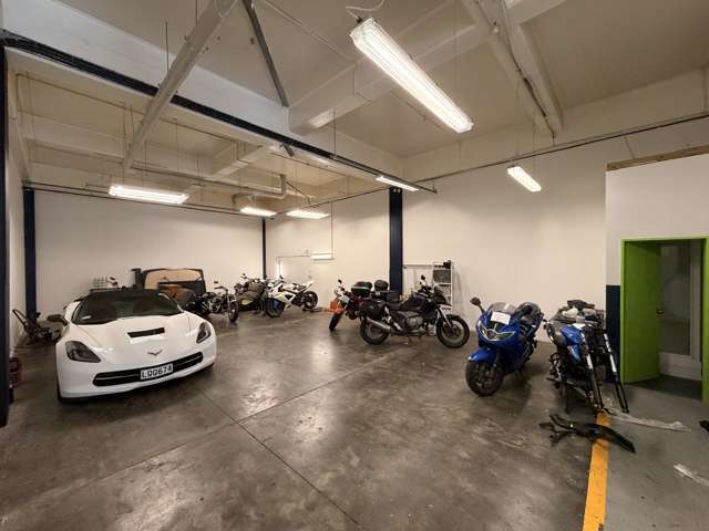 AG10/5 Bouverie Street Petone_1