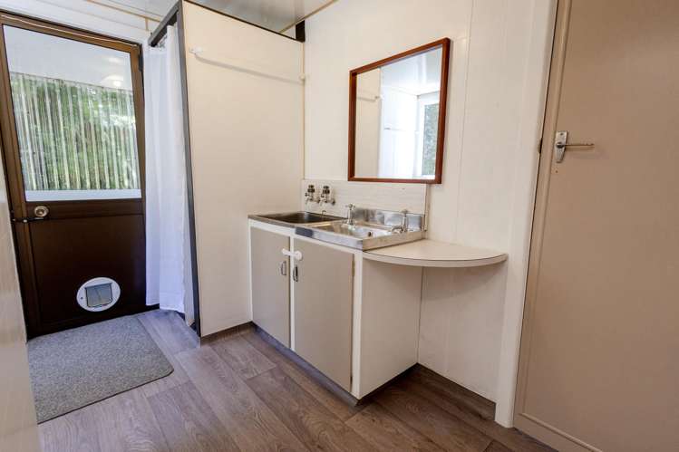 25 Scandinavian Street Hokitika_15