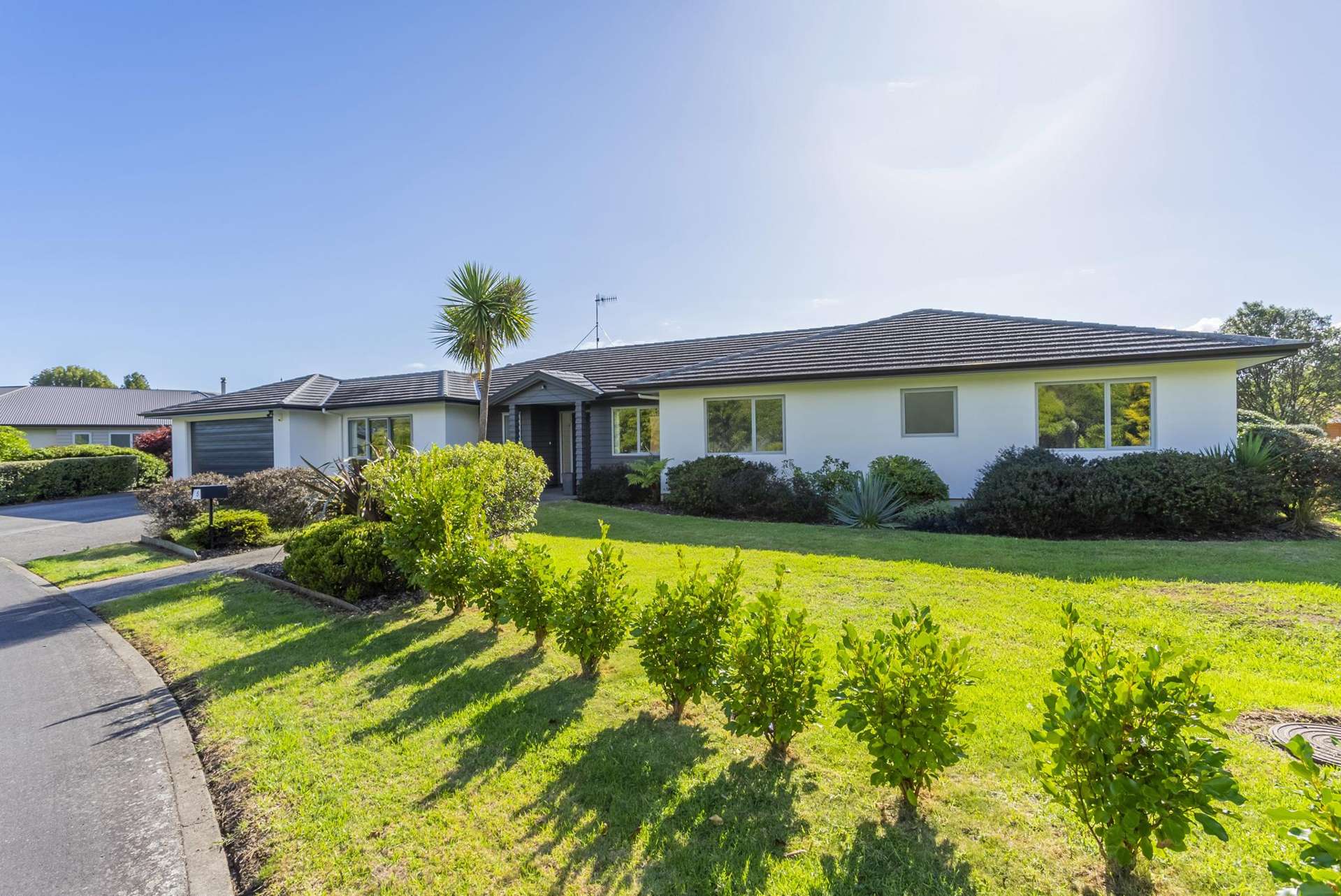 5 Moss Lane Raumati Beach_0