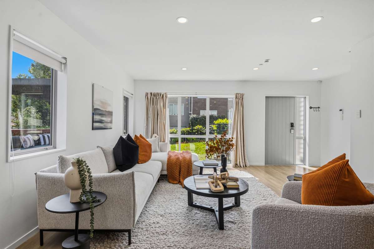 29 Sunshine Boulevard_1