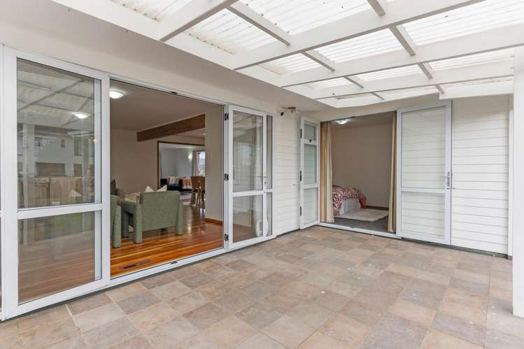 50 Davidson Crescent Tawa_21