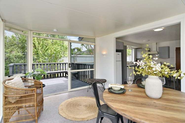 38 Railway Street Sefton_16