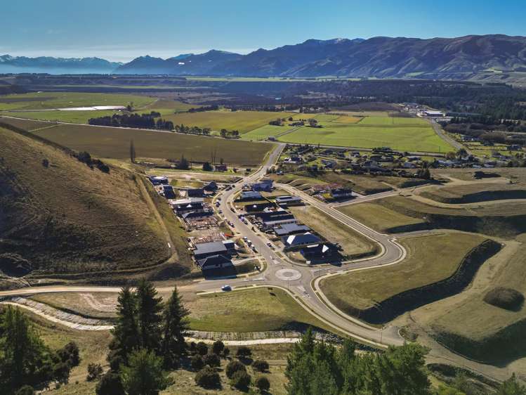 Lake McKay Subdivision Luggate_7