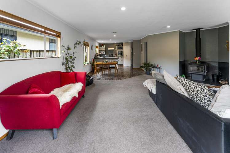 16 Malthouse Crescent Brightwater_2