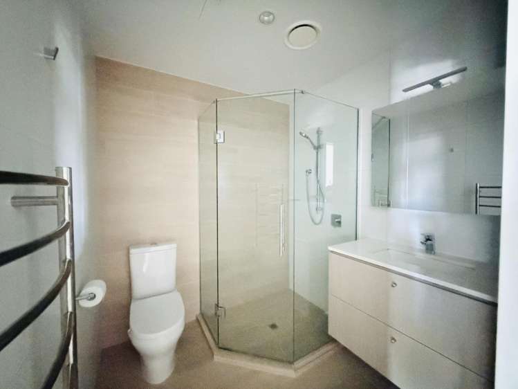 409/4 Bute Road Browns Bay_11