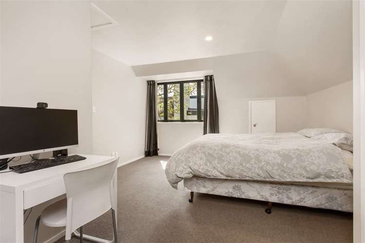 2/124 Leinster Road Merivale_14