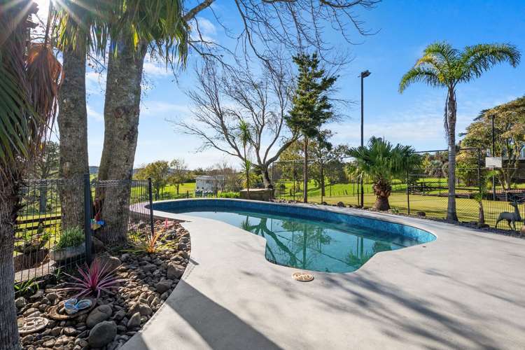 49 Vaughans Road Okura_6