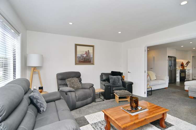 16 McQuillan Avenue Woodend_16