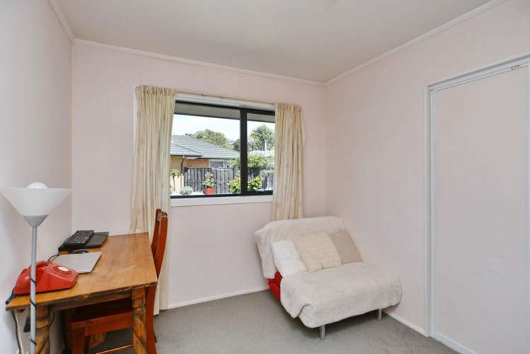 1 Castle Way Beckenham_13