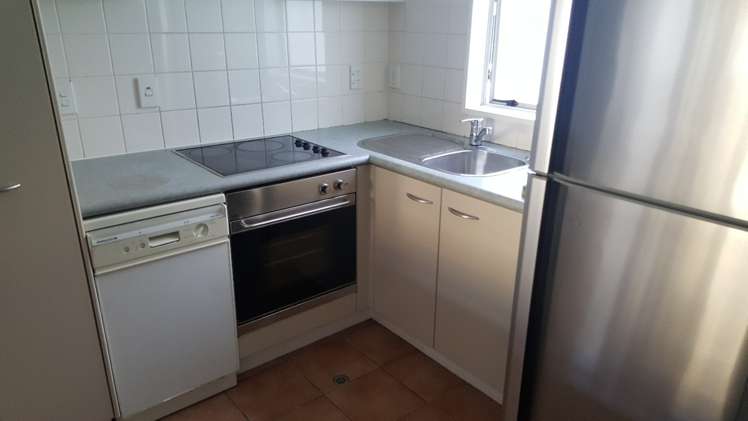 2b/9 Upper Queen Street Auckland Central_5